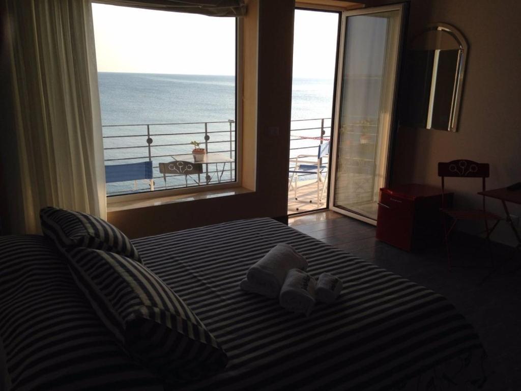 Hotel Palace Vista Mare Галлиполи Экстерьер фото