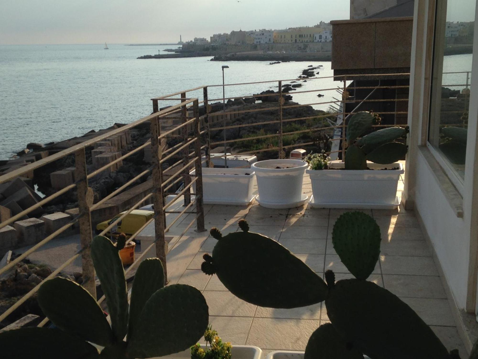 Hotel Palace Vista Mare Галлиполи Экстерьер фото